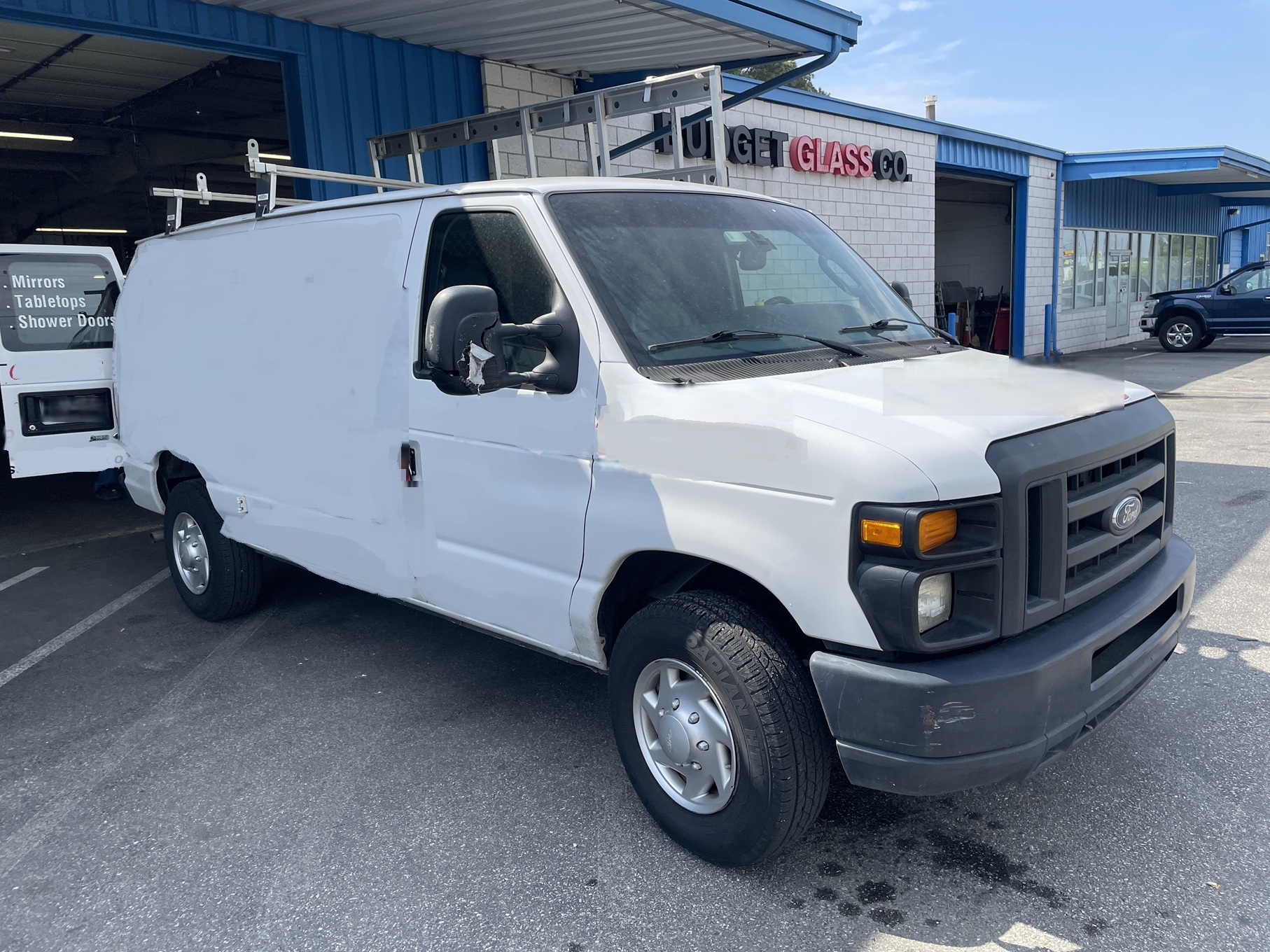 2014 FORD E250 Glass Hauler Cargo Van - Image 5